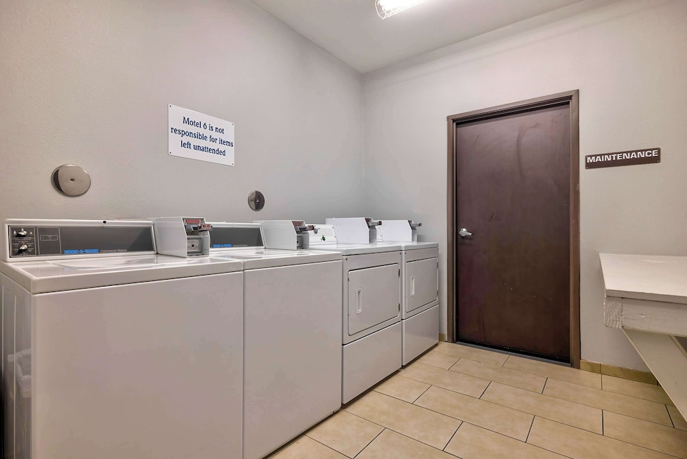 Motel6 Texas City TX I 45 South - photo 17