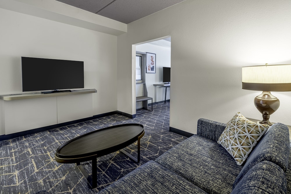 Holiday Inn & Suites Wausau Rothschild by IHG - photo 15