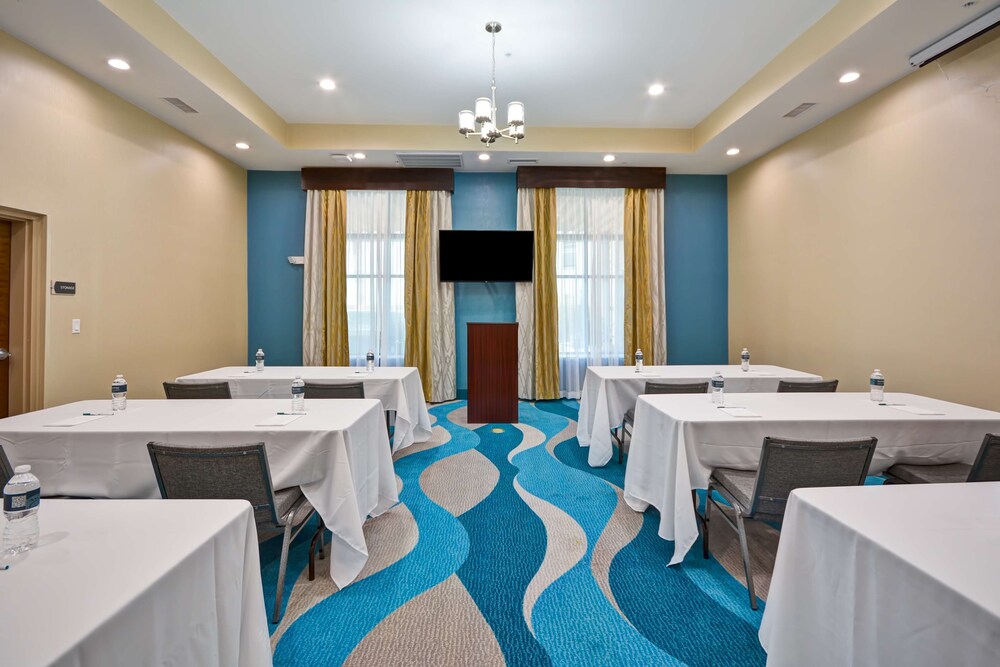Homewood Suites by Hilton Galveston - photo 41