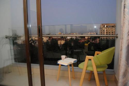 ASTORIA 1BDR with a gym&pool with views