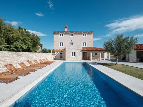 Villa Kata — 5-Star Luxury Hotel in Vodnjan, Croatia