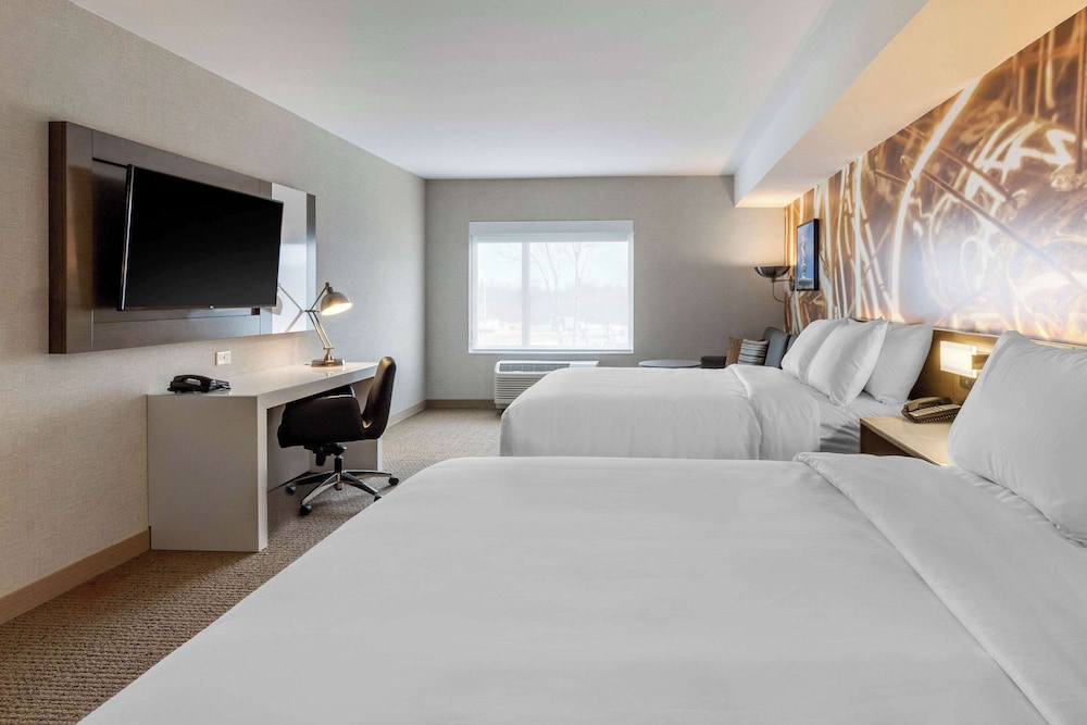 Cambria Hotel West Orange - photo 16