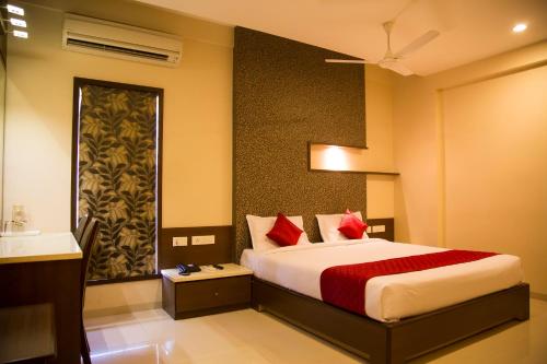 Hotel Sri Sakthi in Tiruppur, India
