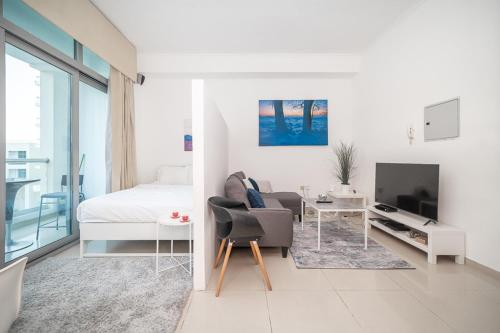 StoneTree Chic Studio Near Beach — 4-Star Luxury Hotel in Dubai, United Arab Emirates