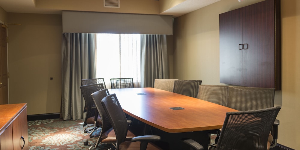 Staybridge Suites Fargo by IHG - photo 73