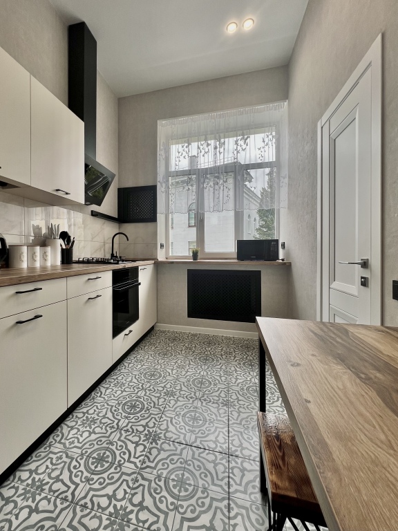 Apartamenty Svetlaya Dvukhkomnatnaya Kvartirka Vozle Tsuma — 5-Star Luxury Hotel in Minsk, Belarus