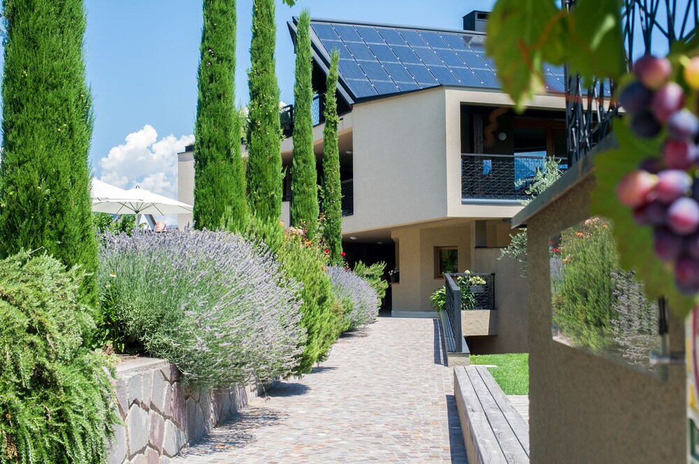 St. Quirinus — hotel in Caldaro Sulla Strada Del Vino