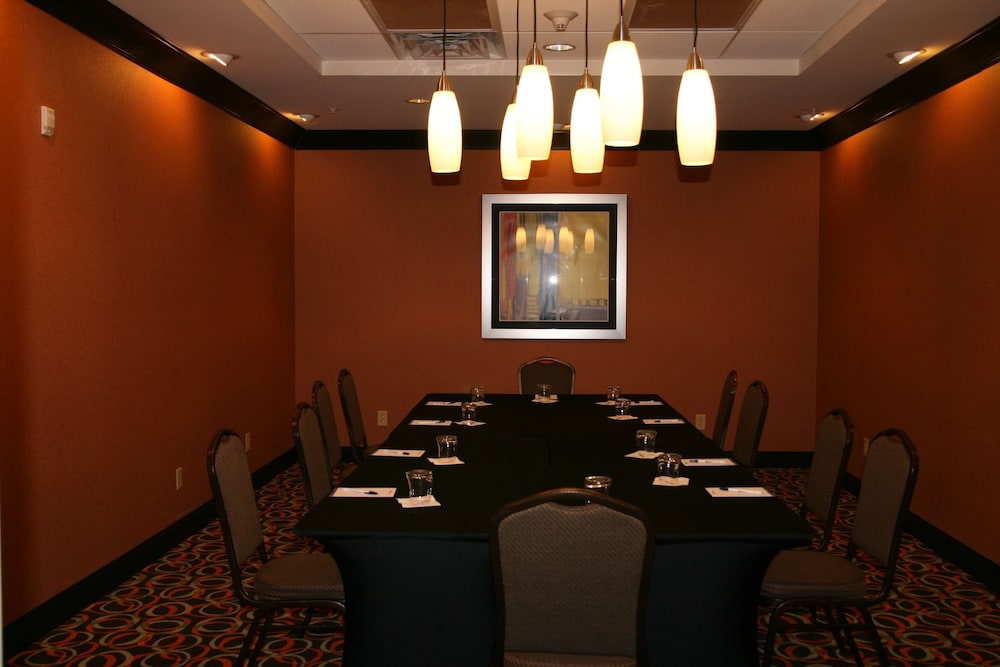 Hilton Garden Inn Birmingham Trussville - photo 46