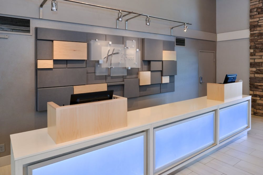 Holiday Inn Express Walnut Creek an IHG Hotel - photo 2