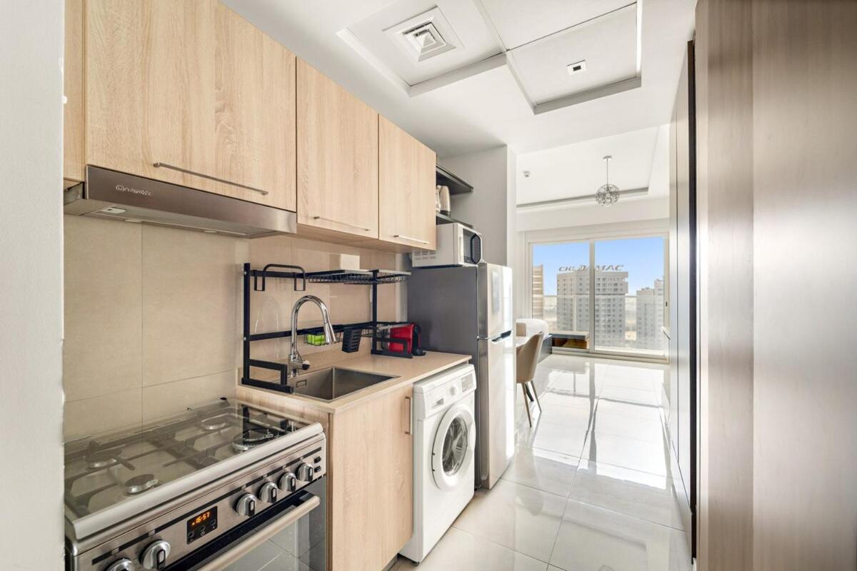 First Class Studio Cozy Luxe Sanctuary — 4-Star Luxury Hotel in Dubai, United Arab Emirates