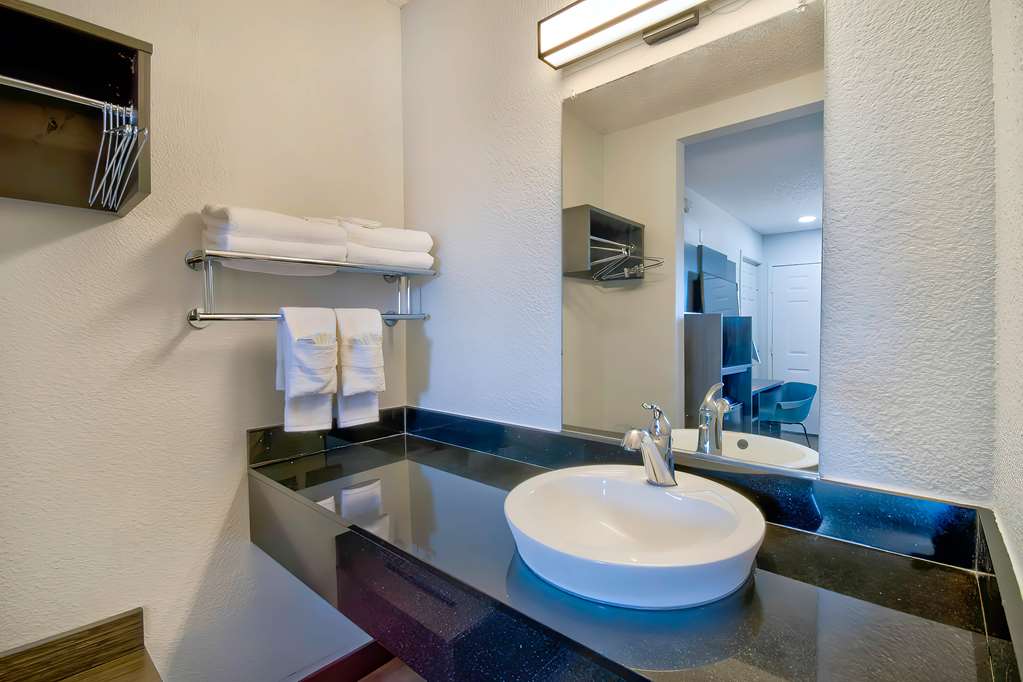 Motel 6 Vallejo CA Six Flags West - photo 19
