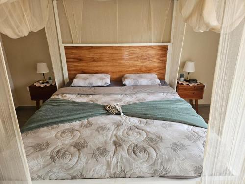 Ferienhaus in Hohenau Paraguay Casa Esperanza — 4-Star Luxury Hotel in Hohenau, Paraguay