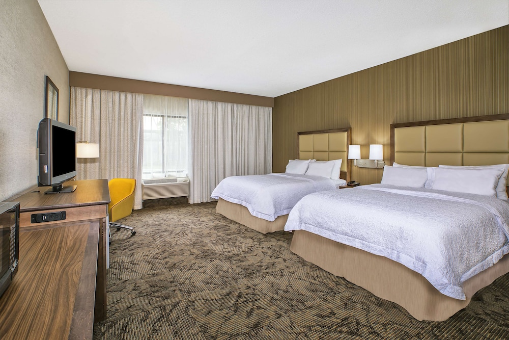 Hampton Inn Hotel Detroit Belleville Airport Area - photo 3