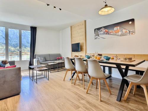 Appartement Tignes 2 pièces 5 personnes FR 1 641 3 — 4-Star Luxury Hotel in Tignes, France
