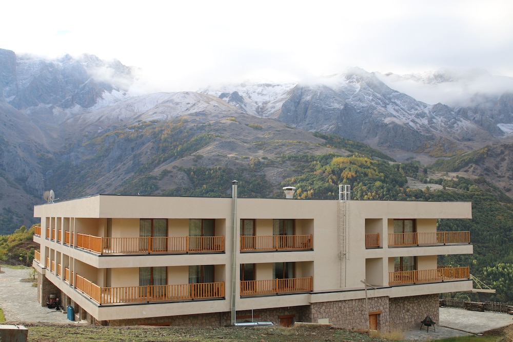 Askireg Hotel - carbon neutral hotel in Tunceli