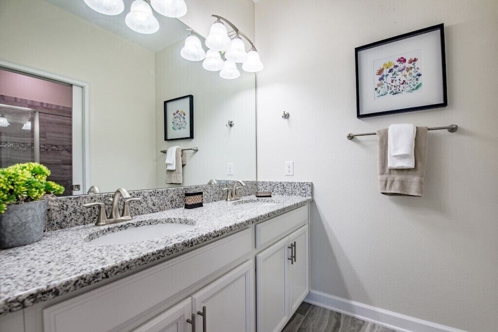 Family Fun 6 Bed 5 Bath at Champions Gate Resort - photo 3