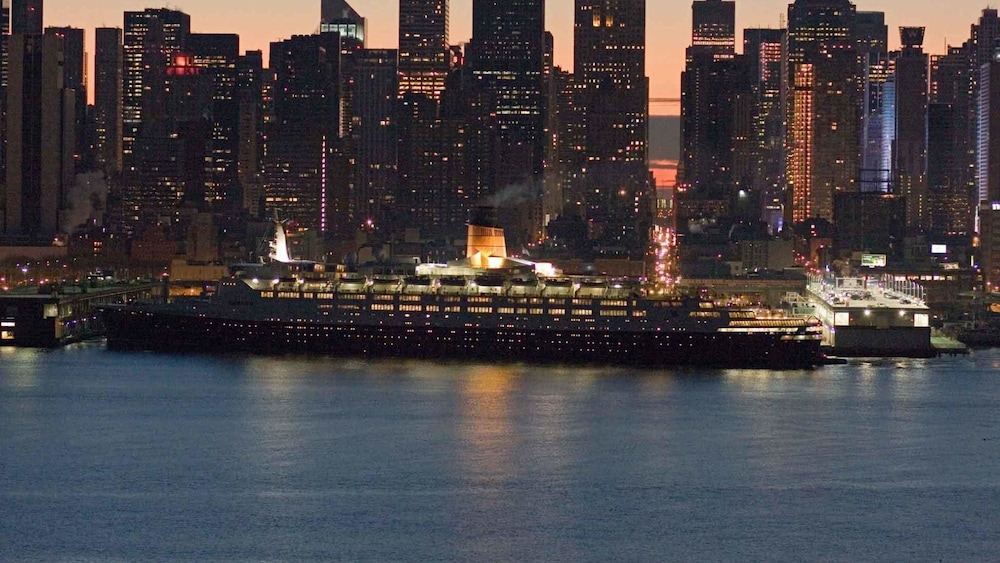 Skyline Hotel - photo 47