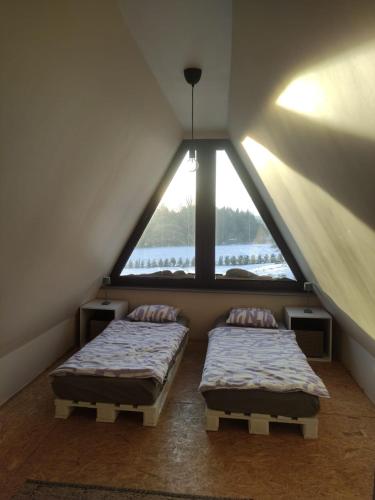 PrzyTuLasek domek pod lasem w sercu natury blisko Energylandii in Zator, Poland