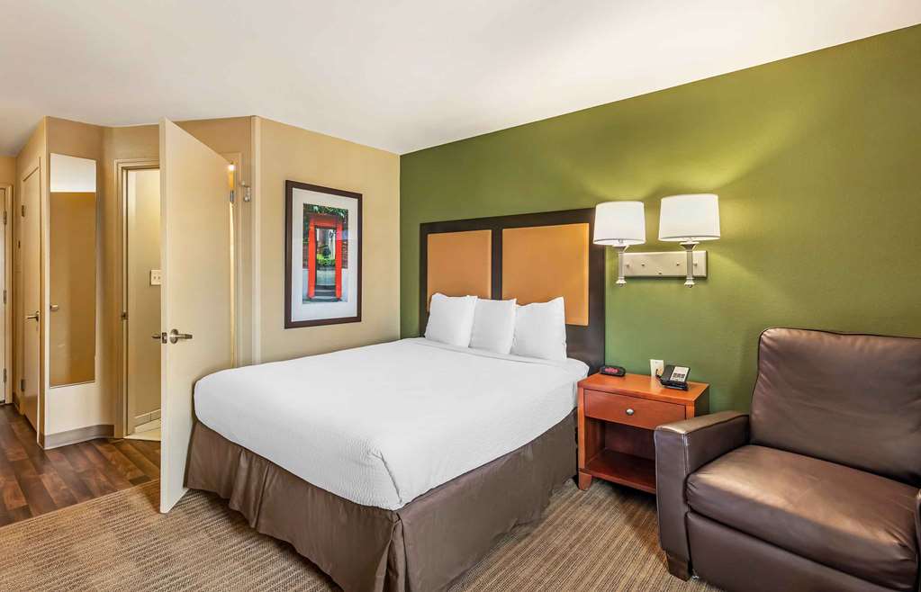 Extended Stay America Suites Bakersfield Chester Lane - photo 7