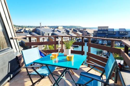 La Marina Vue Mer Plage Marina et Casino in Deauville, France