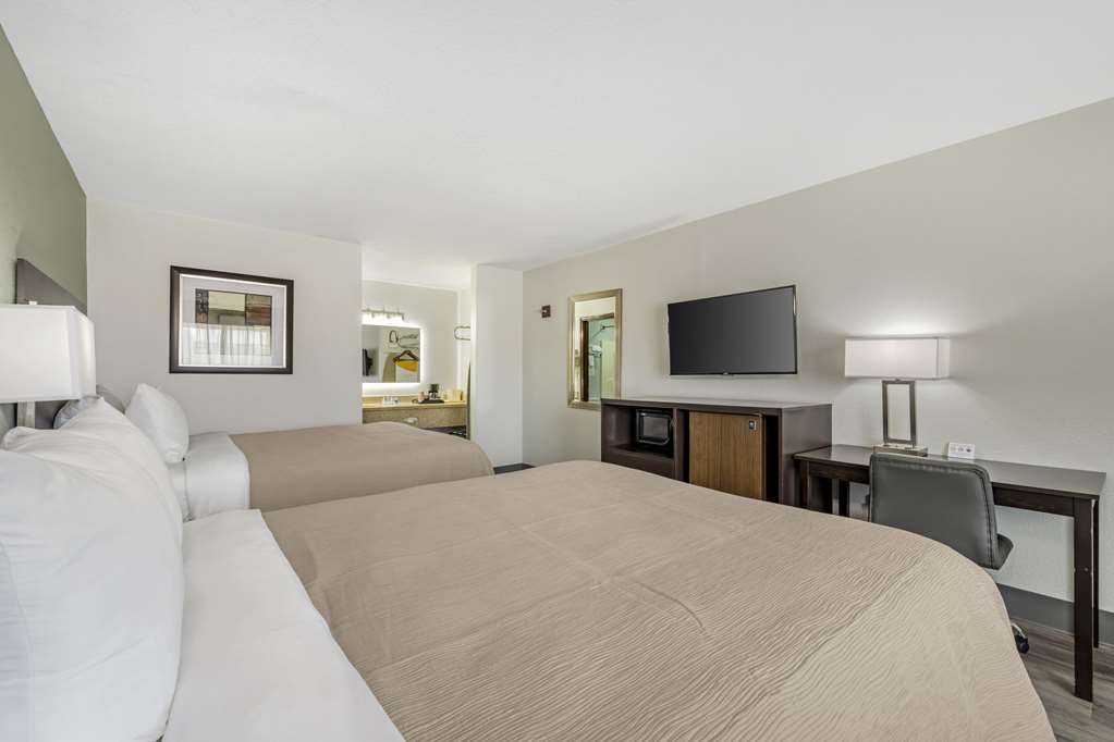 Quality Inn Siloam Springs West - photo 19