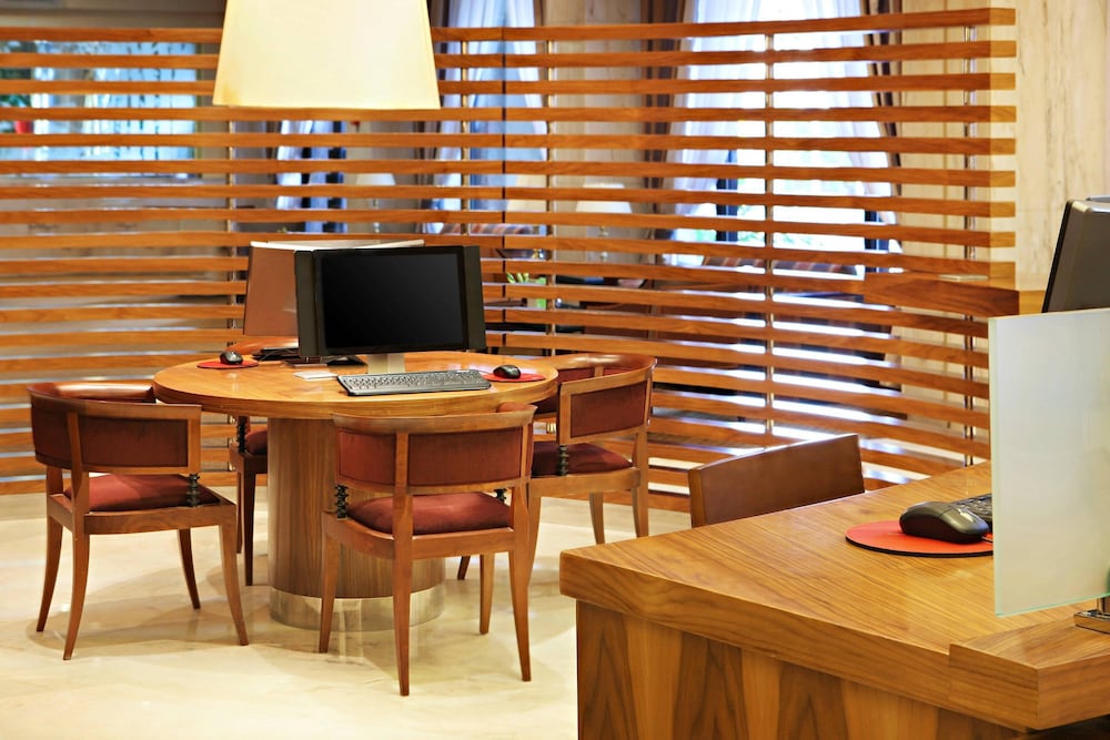 Sheraton Riyadh Hotel & Towers — Riyadh — photo 4