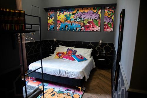 One of one experiences ART ROOM