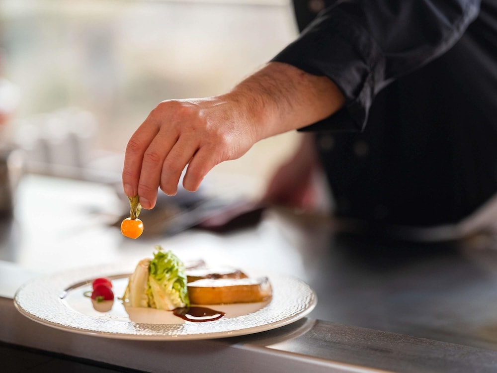 מזון ומשקאות