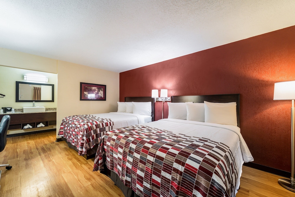 Red Roof Inn Marion IN - photo 8