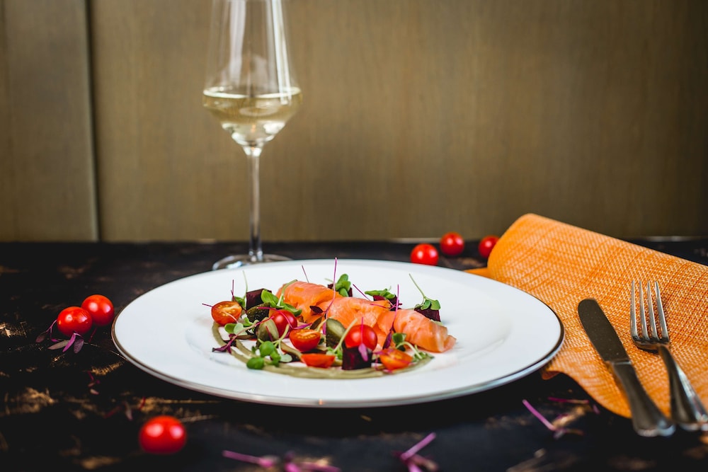 מזון ומשקאות