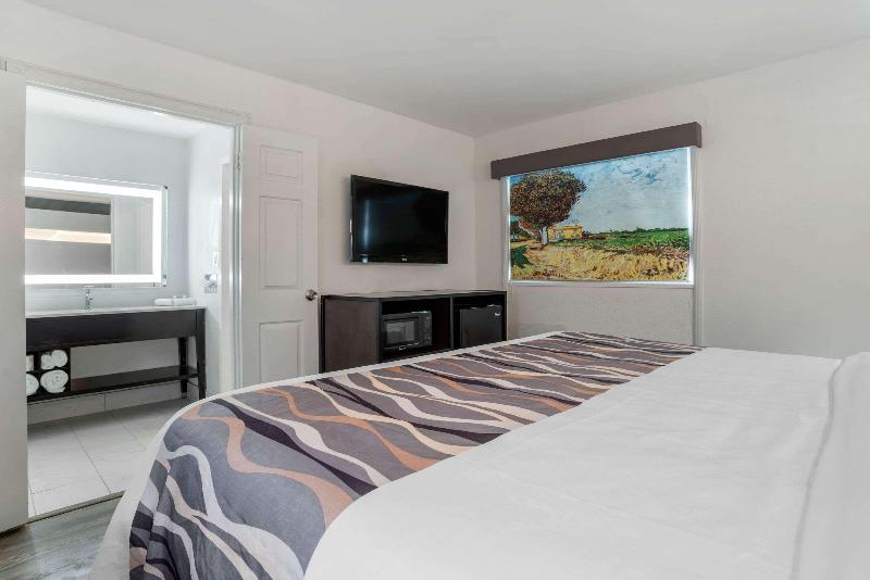 Baymont by Wyndham Montgomery AL - photo 18