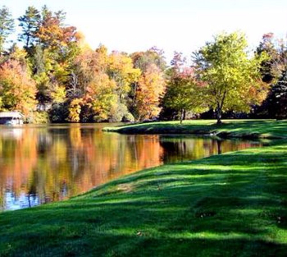Bob Timberlake Inn at Chetola Resort - photo 47
