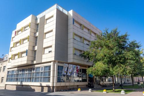 Artearia Hotel — hotel in Bjelovar