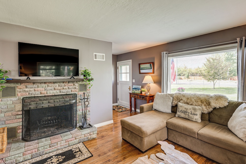 Fishing & Skiing Base Residential Bozeman Escape in Bozeman, United States