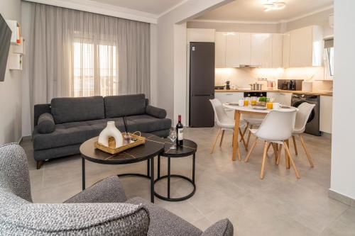 Avra Sea Walls — 4-Star Luxury Hotel in Thessaloniki, Greece