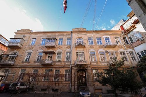 Central Tbilisi Modern 1BR Apt By Wehost