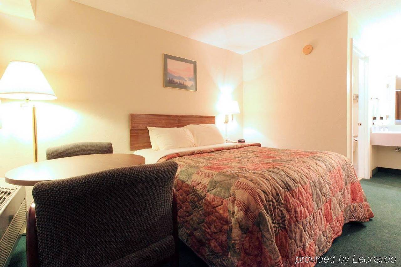 Americas Best Value Inn Hazard - photo 6