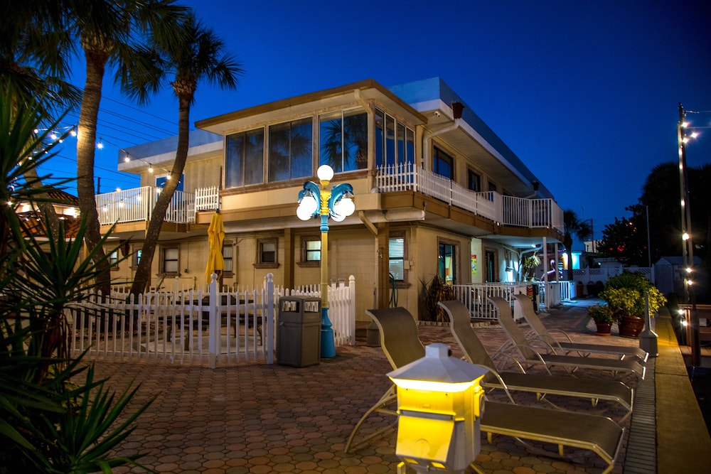 Bayview Plaza Waterfront Resort - photo 61