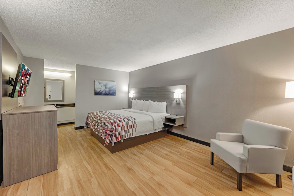 Red Roof Inn Kingsport - photo 12
