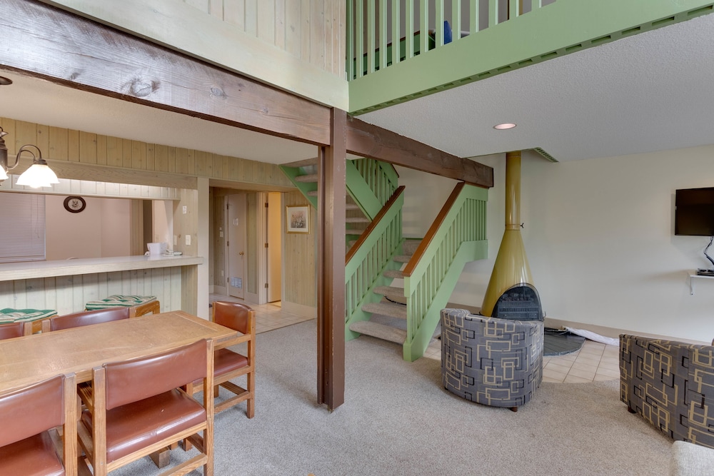 Stony Court at Bryce Mountain - photo 6