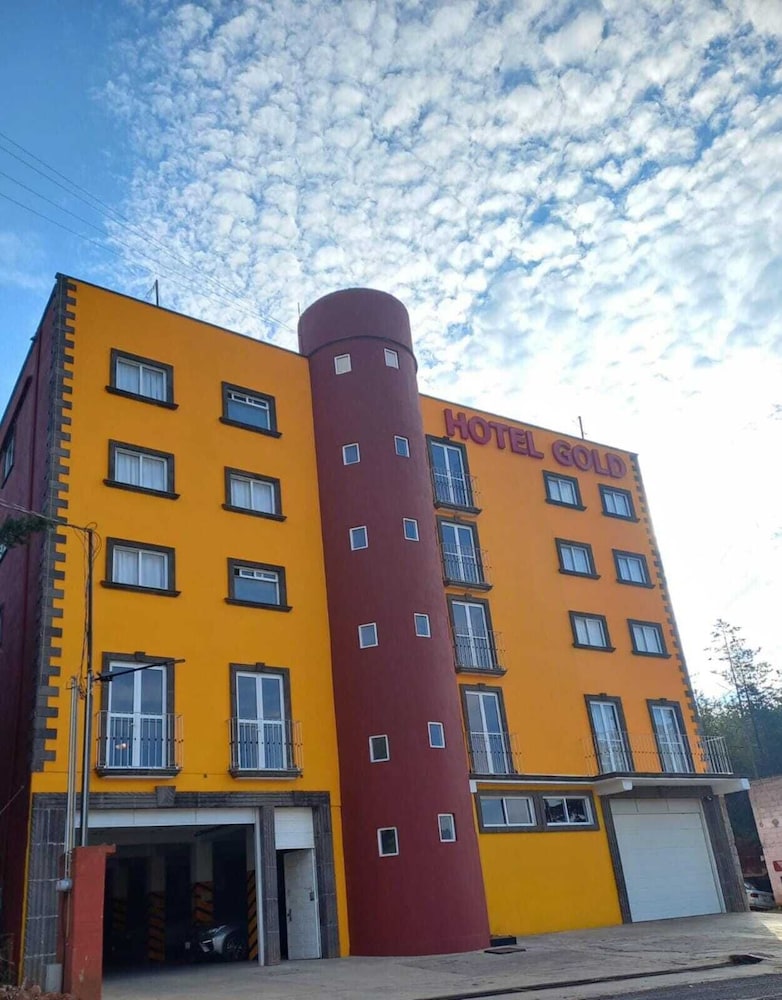 Hotel Gold — hotel in El Oro De Hidalgo