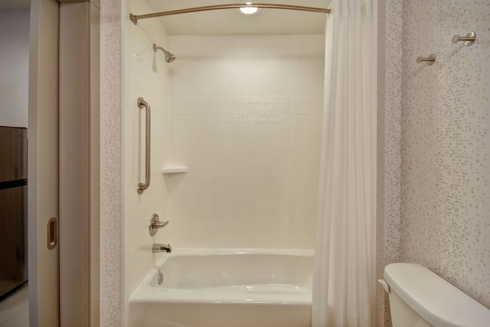 Home2 Suites by Hilton Wichita Northeast - photo 27