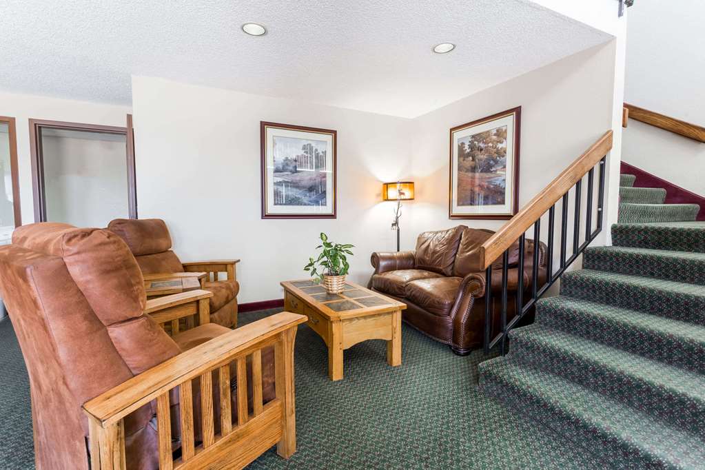 Super 8 by Wyndham Lewistown - photo 5