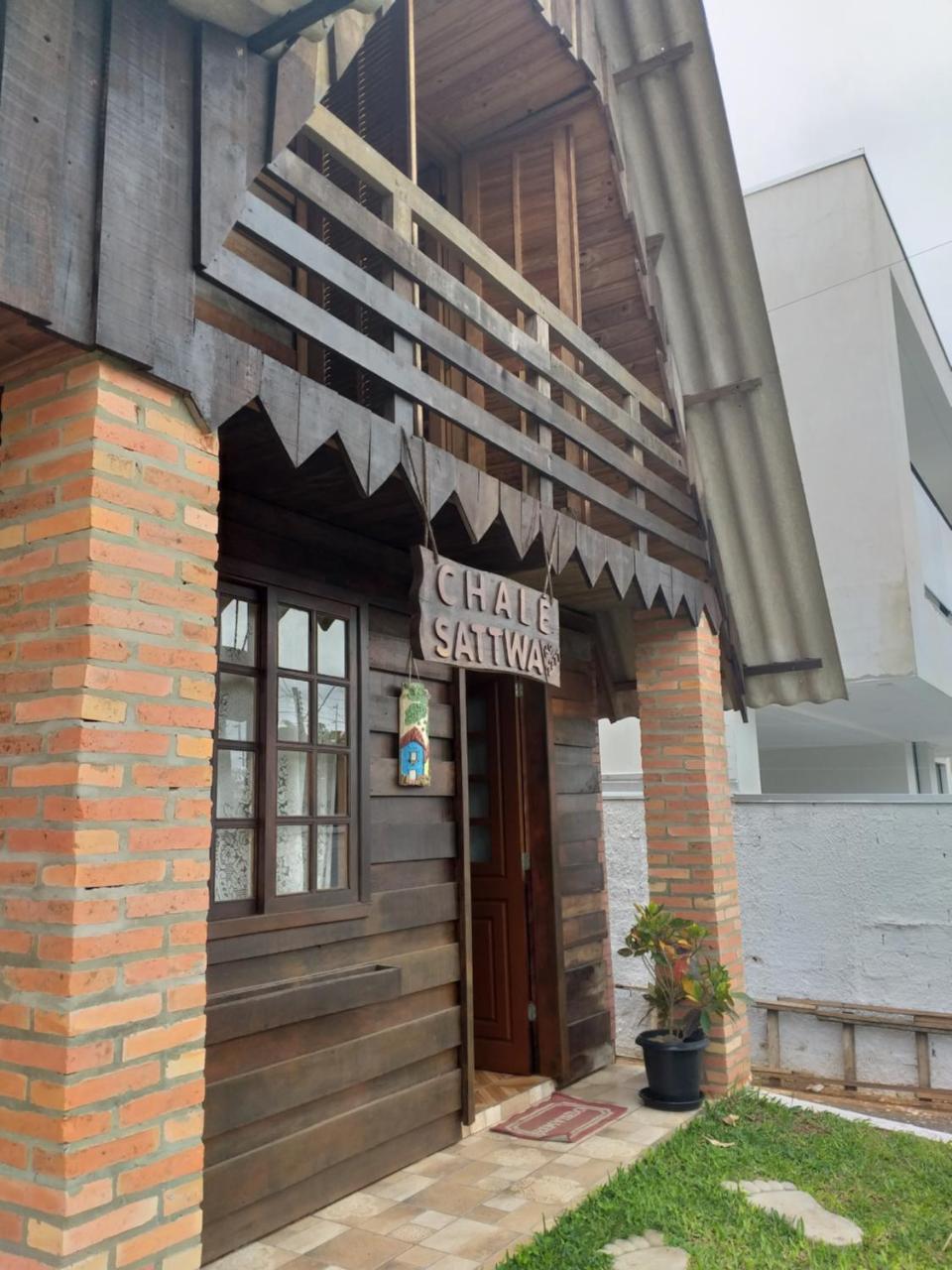 Chale Sattwa Prudentopolis Wifi Pet Garagem — Prudentopolis