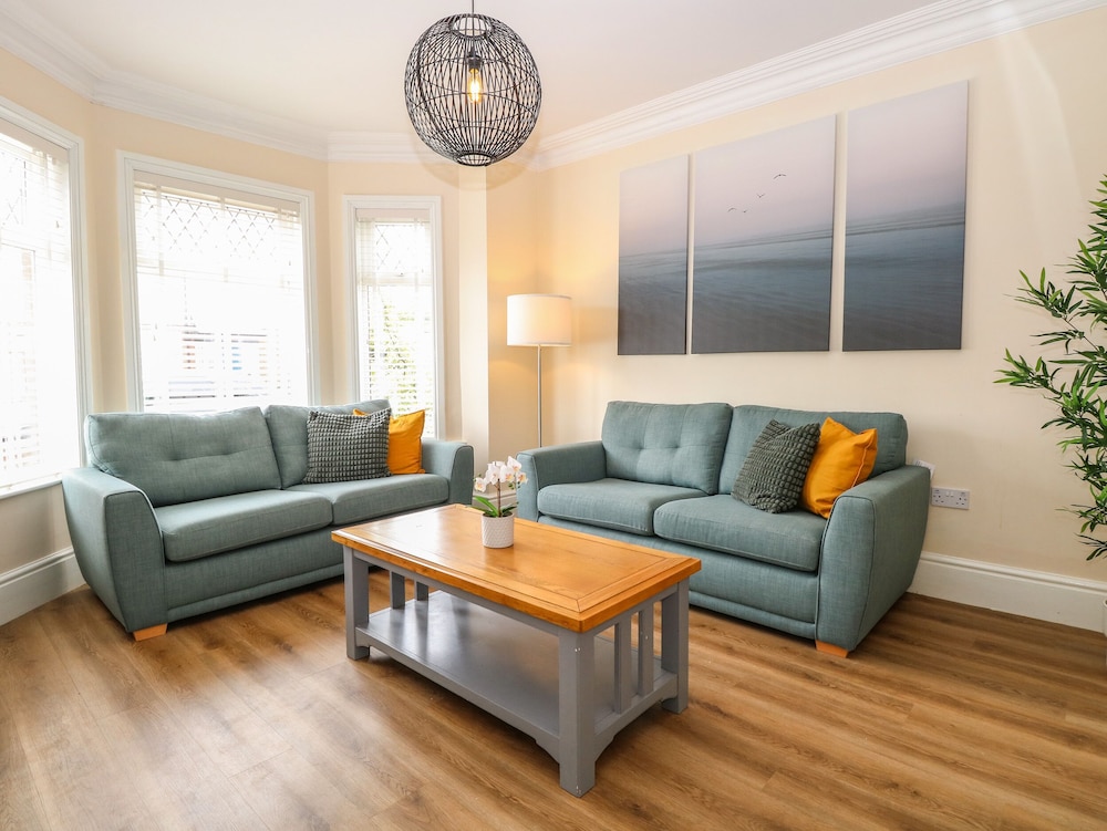 Seaside House — 4-Star Luxury Hotel in Great Yarmouth, United Kingdom