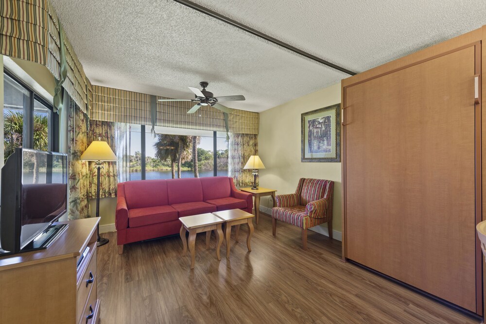 Lehigh Resort Club - photo 25