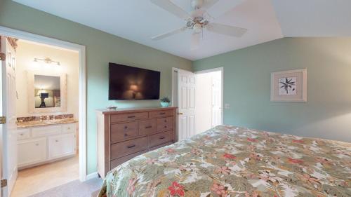 3 Midstream - photo 24