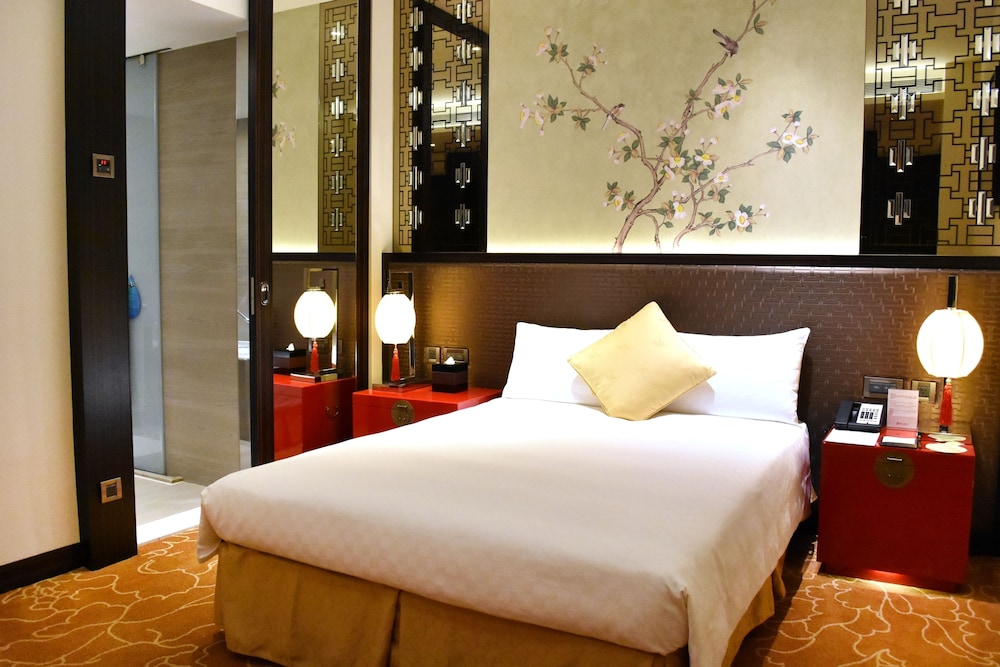 The Grand Hotel - last minute hotel in Taipei