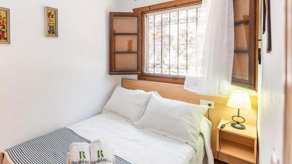 Villa Pinto Torrox by Ruralidays — 4-Star Luxury Hotel in Torrox, Spain