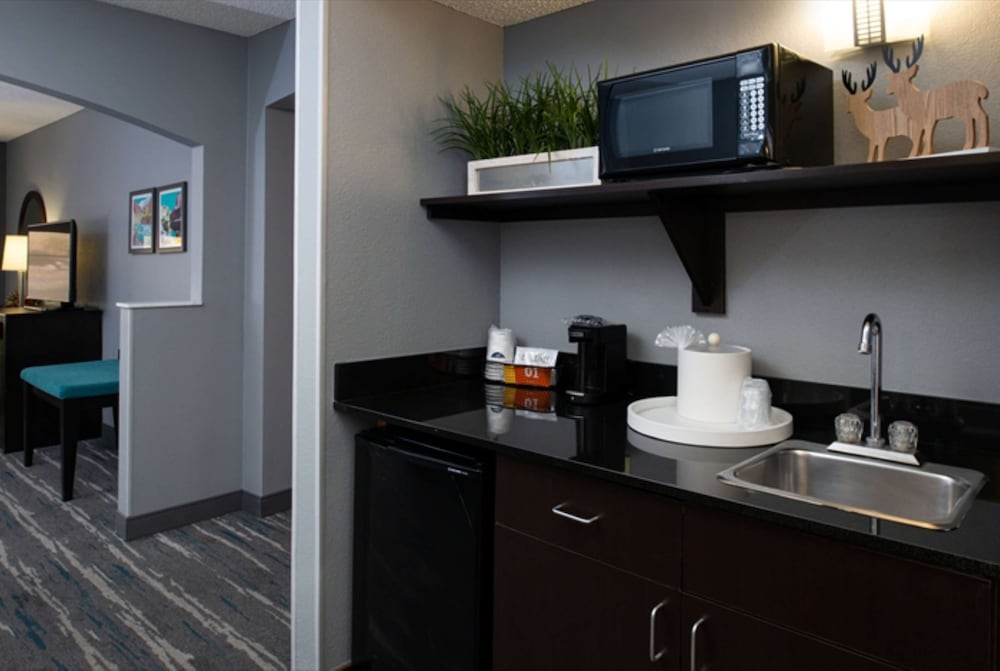 Hampton Inn Glenwood Springs - photo 34